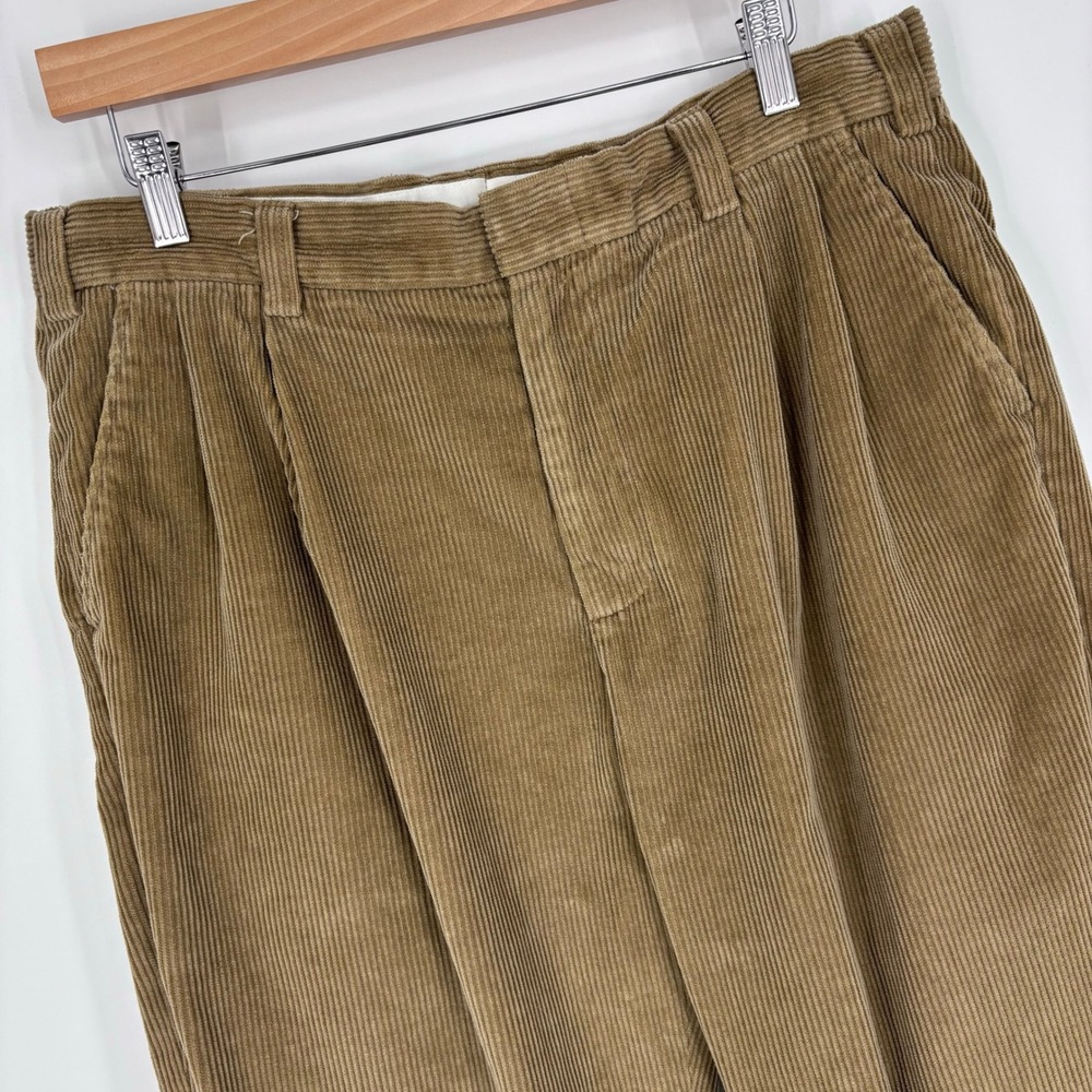Vintage Orvis Pleated Corduroy Trousers Mens 32x30 (Tag 34) Khaki Pants *FLAW